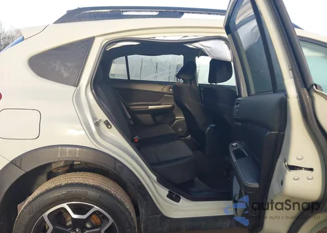 2015 Subaru Xv Crosstrek 2.0I Premium z USA, uszkodzony, nr VIN JF2GPACC6F8307612